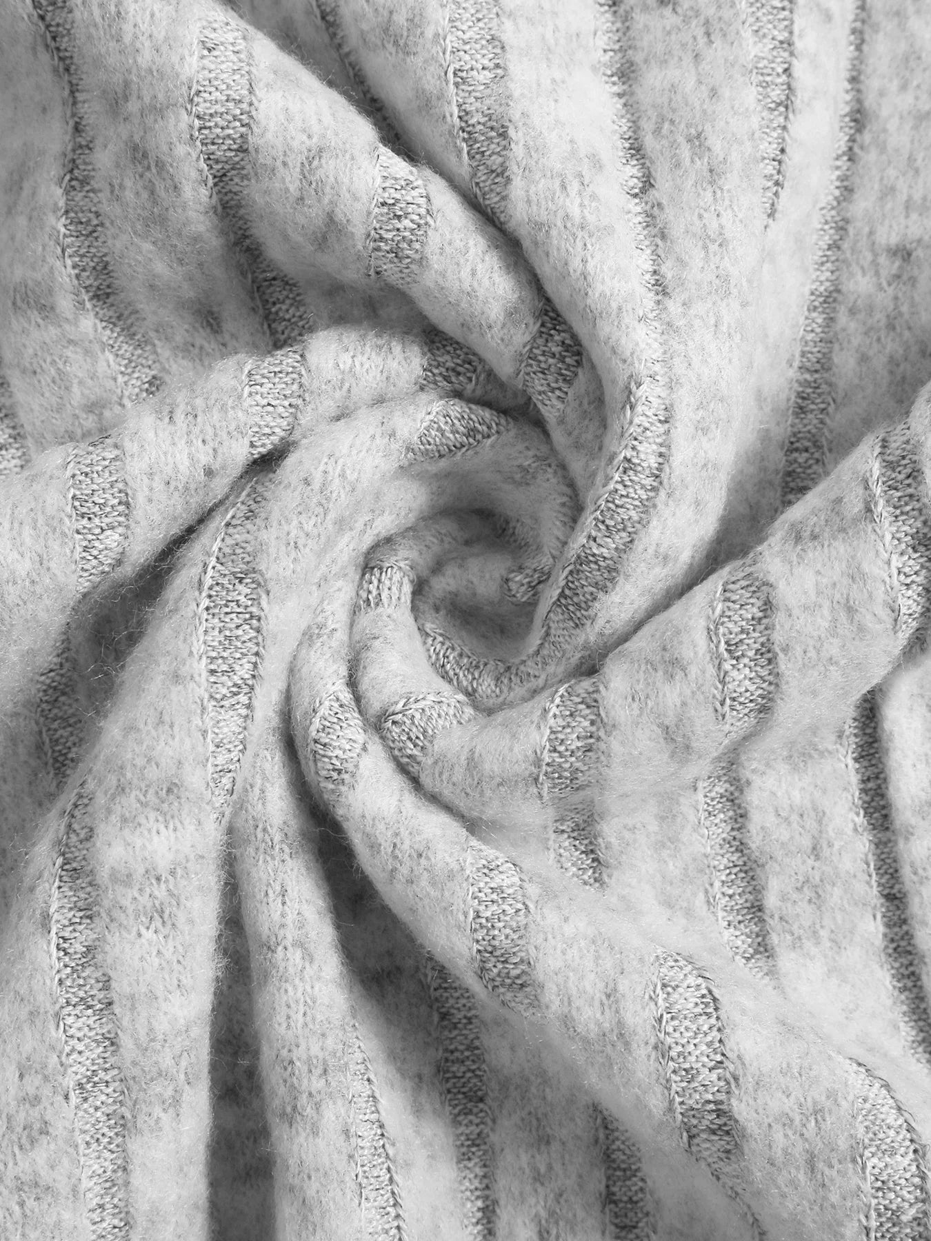 Robe moulante fendue unie pour femme – robe côtelée à manches longues, col rond, longueur midi, style décontracté pour l’automne et l’hiver.