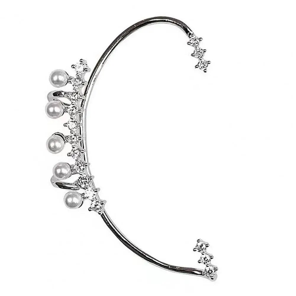 Cuff d’oreille pour femme avec fausse perle – bijou d’oreille élégant orné de strass et de fausses perles, clip antidérapant en acier inoxydable, style grimpeur pour femme.