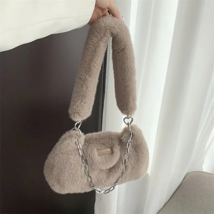 Sac à main pour femme unie – sac d’épaule élégant et doux, style luxe, avec chaîne. Nouveau sac sous l’aisselle simple et chic pour femme.